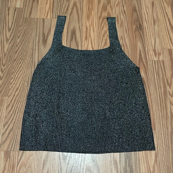 Silk silver metallic tank - Picture 1 of 3